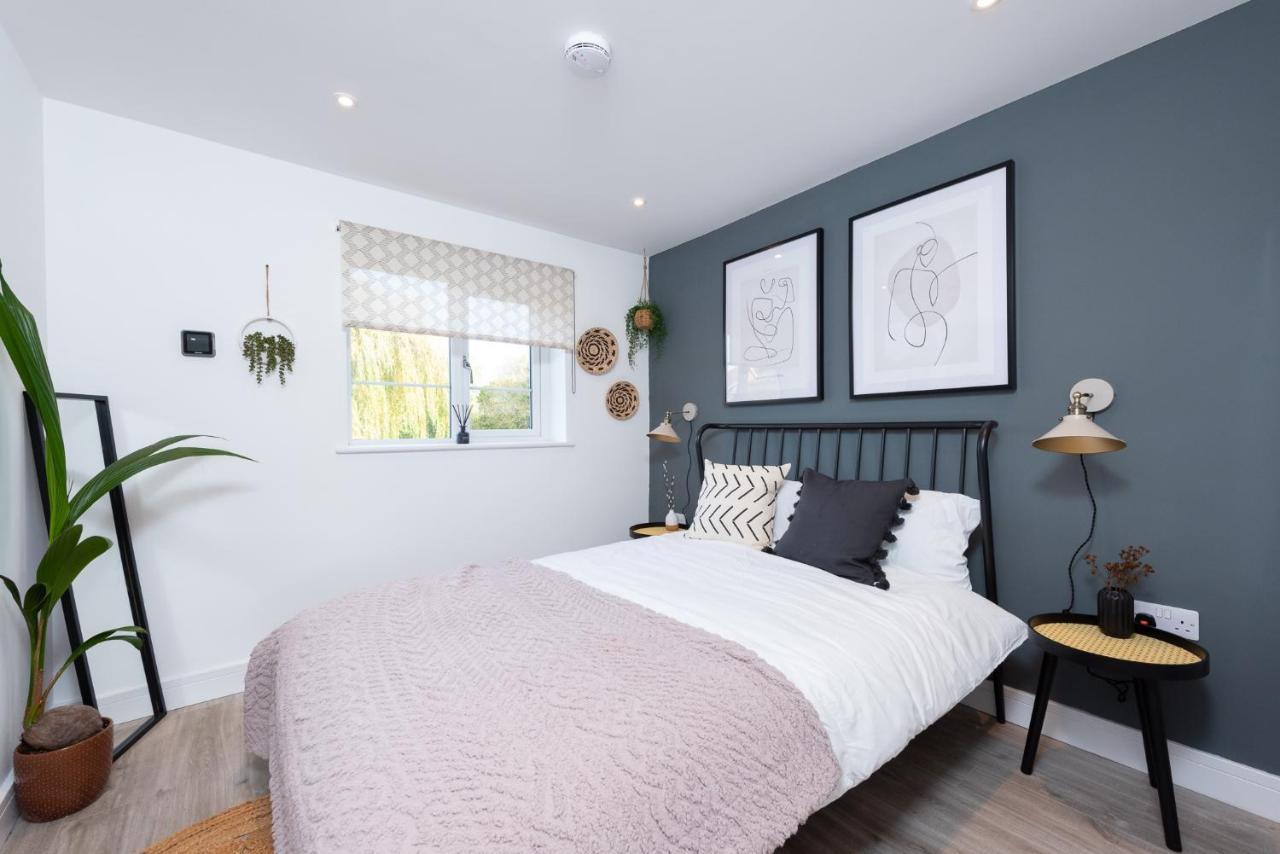 Апартаменты Stratford-Upon-Avon Luxury Snug With Free Parking Экстерьер фото