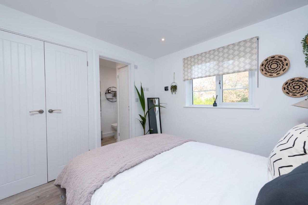 Апартаменты Stratford-Upon-Avon Luxury Snug With Free Parking Экстерьер фото
